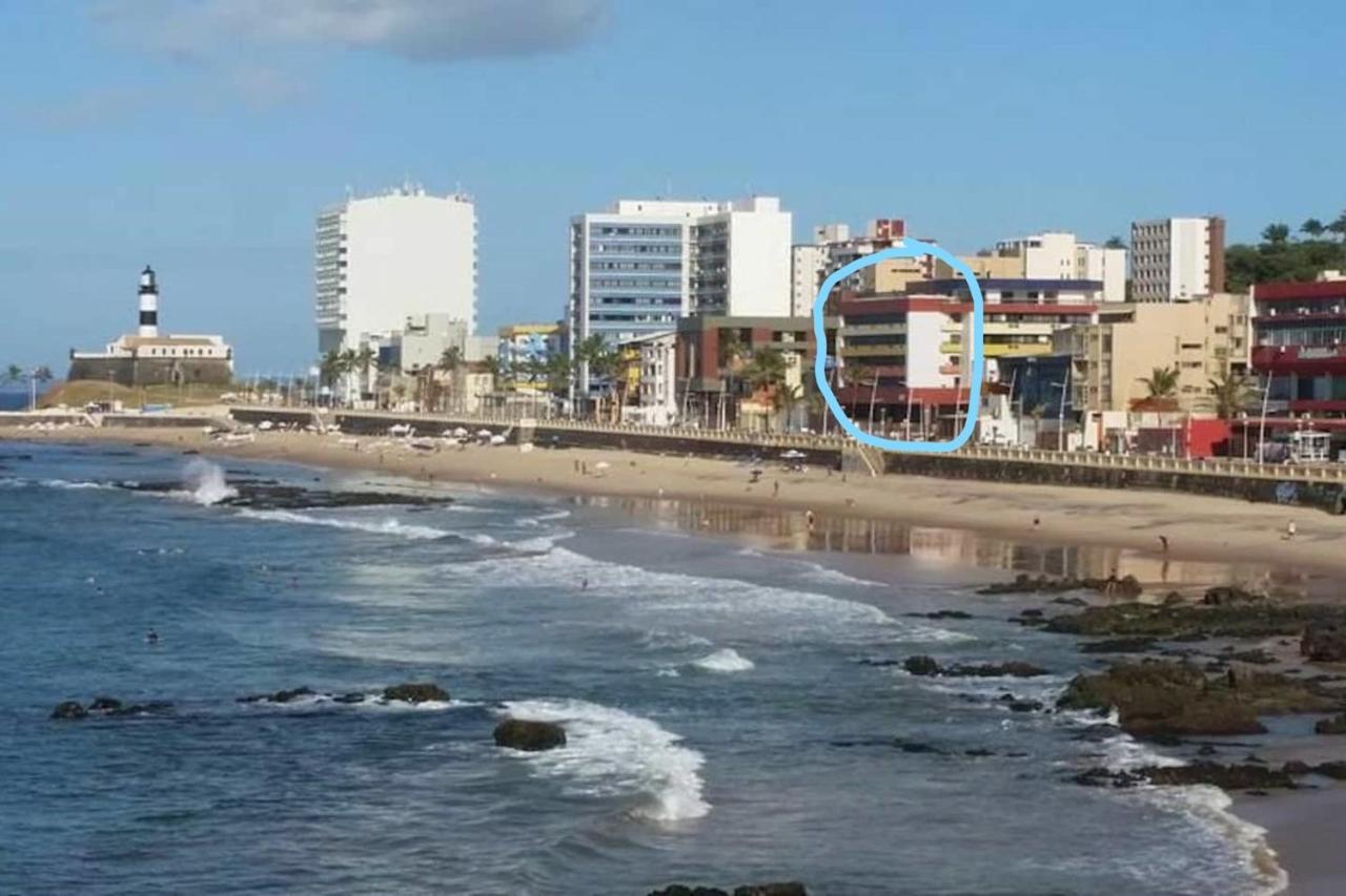 Farol Barra Flat. Vista Mar No Circuito Do Carnaval . Em Frente A Praia.