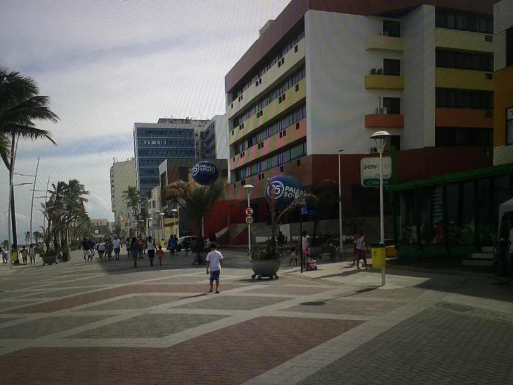 Farol Barra Flat. Vista Mar No Circuito Do Carnaval . Em Frente A Praia. *