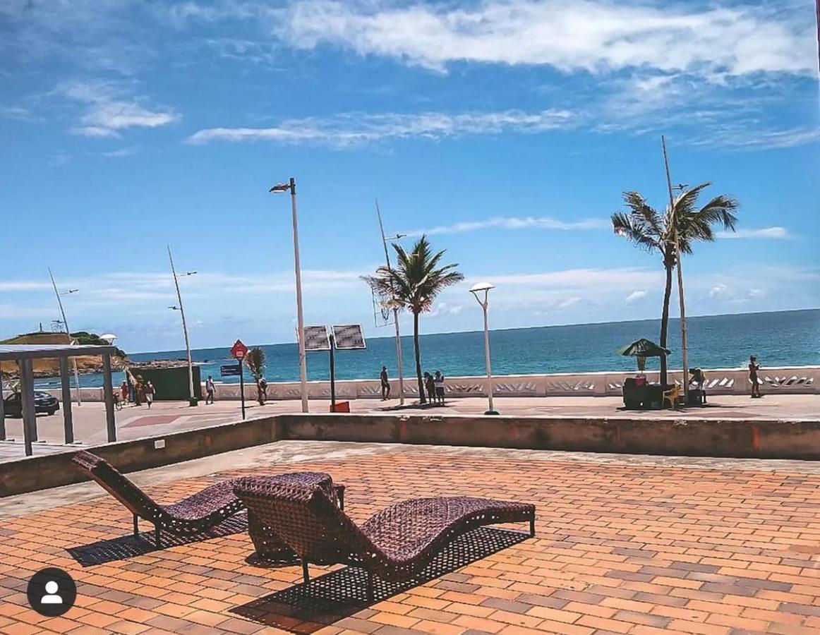 Apartment Farol Barra Flat. Vista Mar No Circuito Do Carnaval . Em Frente A Praia.